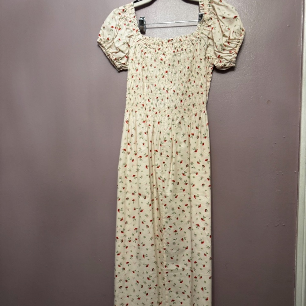 Floral Cream Dress - Picture 2 of 4